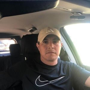 Meet your Posher, Henry